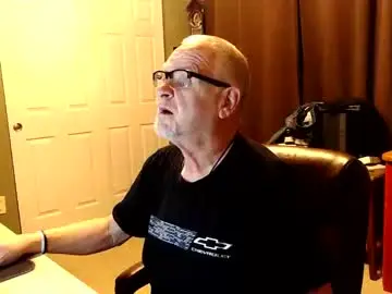 Chaturbate Best live sex cam show of midwestdad09