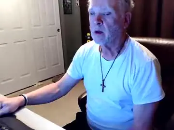 Chaturbate Adult Video Chat of midwestdad09