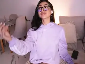 sara_albrecht from chaturbate