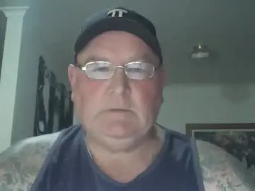 Chaturbate Live Sex Cam of tattzsexy