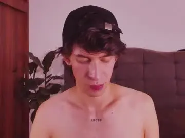 Chaturbate Live Sex of 2gays_1straight