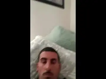 Chaturbate Live Sex Cam of patheticloserbeta