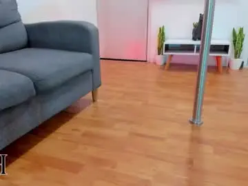 Chaturbate Sex Cam of mizzhell_