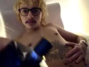 Chaturbate Free Live Porn of shy_boy17