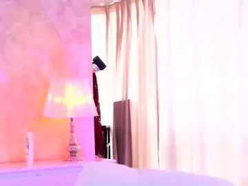 Chaturbate Live Sex Cam of _arielle