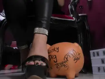 Chaturbate Adult Video Chat of megoddessara