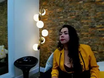 Chaturbate Adult Video Chat of thaliiasaenz