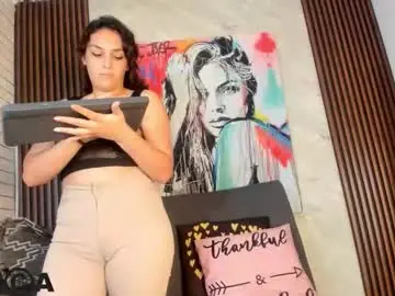 Chaturbate Live Sex of dellamc1100