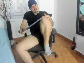 Chaturbate Live Sex Cam of narciso_kh