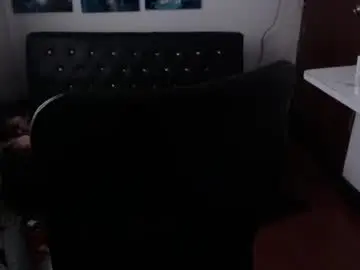 Chaturbate Sex Cam of oliviia_cute