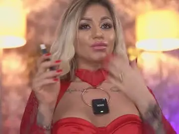 Chaturbate Sex Cam of almavelia