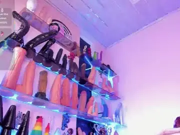 Chaturbate Free Porn Cam of christymilk1