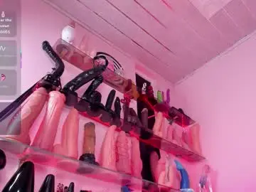 Chaturbate Watch Live Sex Cams of christymilk1