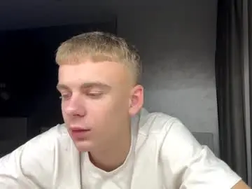 Chaturbate Best live sex cam show of echowraith