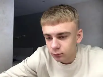 Chaturbate Adult Video Chat of echowraith