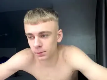 Chaturbate Watch Live Sex Cams of echowraith