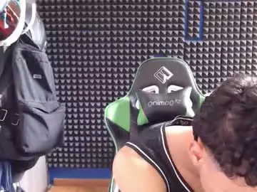 Chaturbate Watch Live Sex Cams of mr_lollipop77