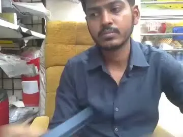 Chaturbate Live Sex Cam of robertsalia220