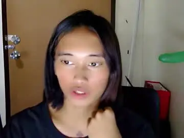 Chaturbate Free Live Porn of ur_sexyllie