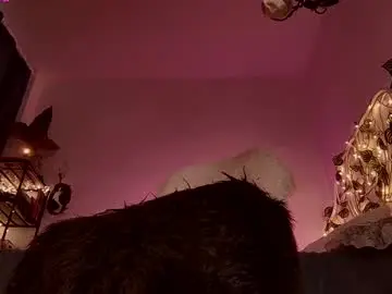 Chaturbate Live Sex Cam of badassswitch