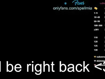 Chaturbate Live Sex Cam of miaspell