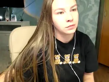 Chaturbate Live Sex Cam of molli_and_tom