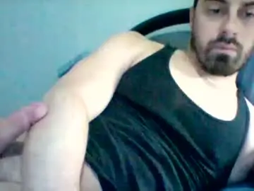 Chaturbate Best live sex cam show of emgee88