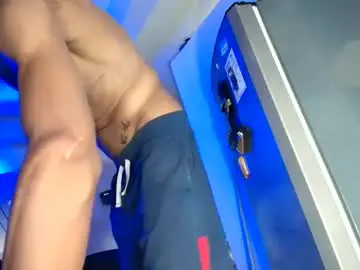 Chaturbate Live Porn of lobo_cockk