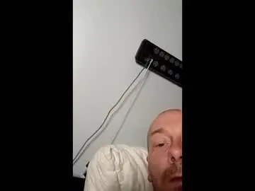 Chaturbate Live Porn of remshotdt