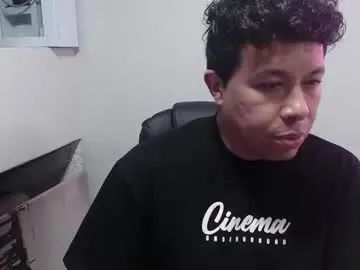 Chaturbate Watch Live Sex Cams of _mr_panda_