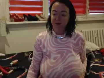 Chaturbate Adult Video Chat of alexie33