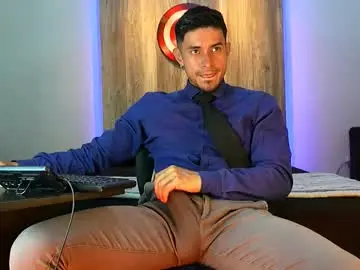 Chaturbate Live Porn of andrew_elliot