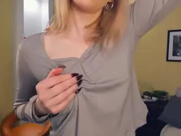 Chaturbate Watch Live Sex Cams of chrisme_please