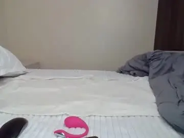 Chaturbate Sex Cam of hairy_squiter