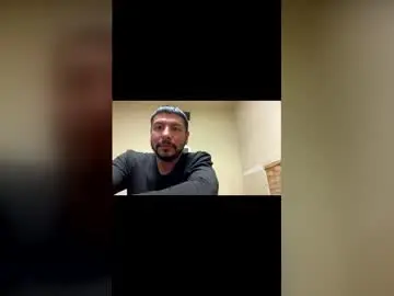 Chaturbate Watch Live Sex Cams of jjuarez5409