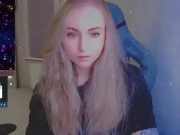 Chaturbate Sex Chat of kira_love_sleep