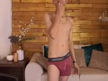 Chaturbate Sex Cam of prettyboyy_13