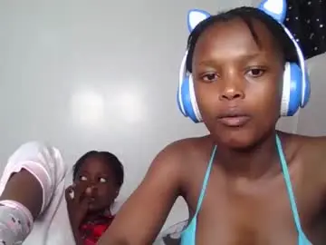 Chaturbate Adult Webcams of smiley_luv1