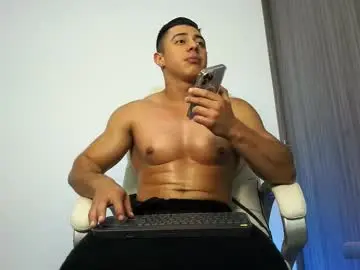 Chaturbate Adult Webcam of devin_hunter