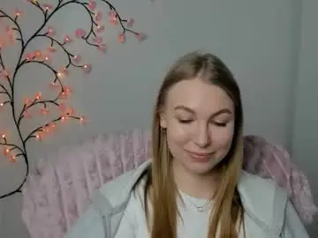 emilia_ilia from chaturbate