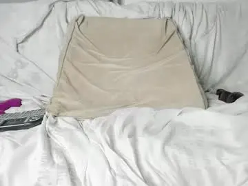 Chaturbate Sex Cam of mila_dash