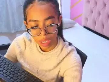 Chaturbate Live Porn of peneelopeecute