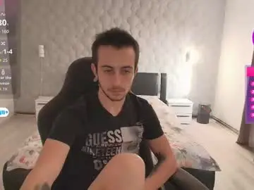 Chaturbate Free Porn Cam of adamrayn