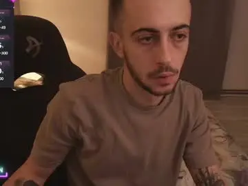 Chaturbate Sex Cam of adamrayn