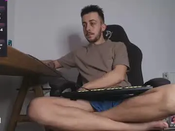 Chaturbate Best live sex cam show of adamrayn