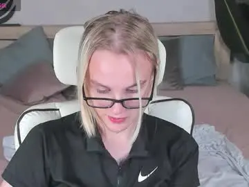 Chaturbate Free Porn Cam of carolin_miller