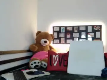 Chaturbate Live Sex of hebelongs2her