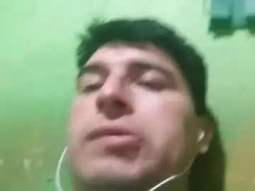 Chaturbate Live Porn of chilehot28