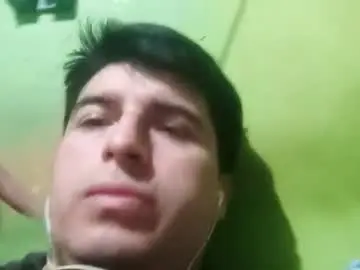 Chaturbate Free Porn Cam of chilehot28