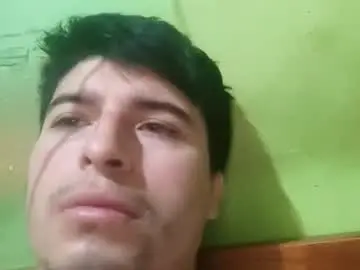 Chaturbate Live Sex Cam of chilehot28